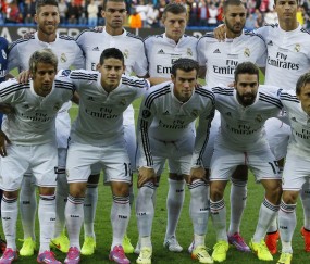 开云体育2026-当贝恩在欧冠半决赛接管比赛，活塞带走了开拓者，体育叙事中的身份错位与集体记忆的狂欢